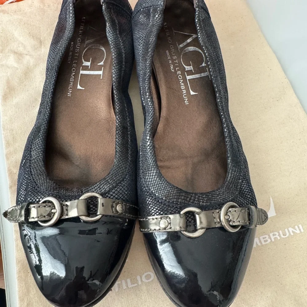 AGL Navy Crackle Ballet Flats - Picture 6 of 10